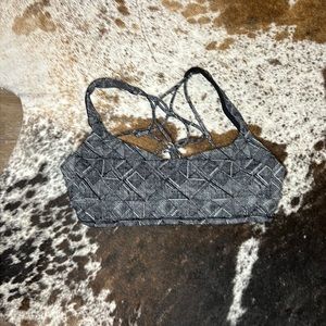 Lululemon bra